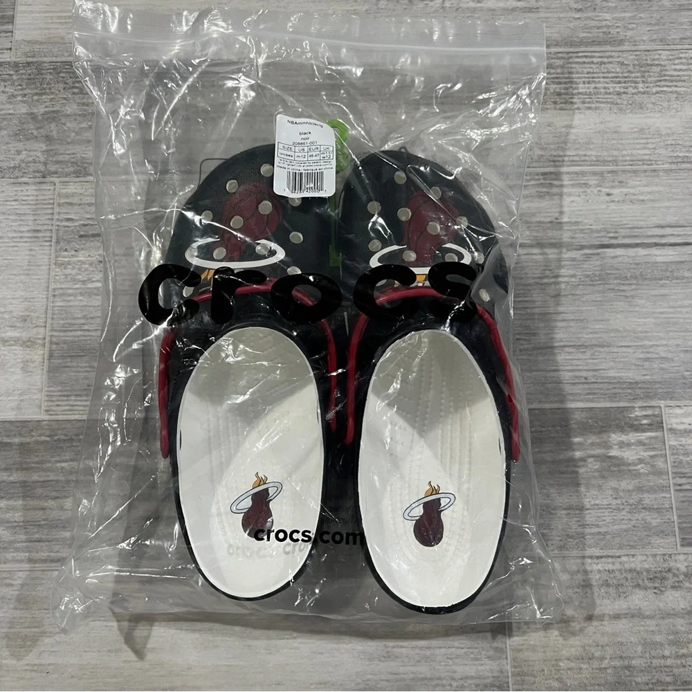 Crocs NBA Miami Heat Classic Clogs Men Size 12‎ 208861-001 NEW